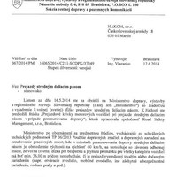 Prejazdy stredným deliacim pásom